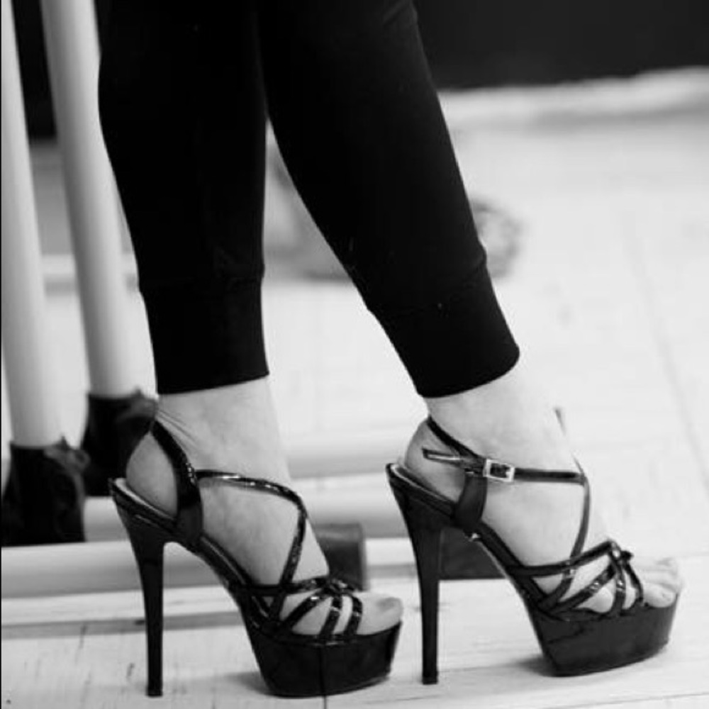 Marc Defang black tippy tops